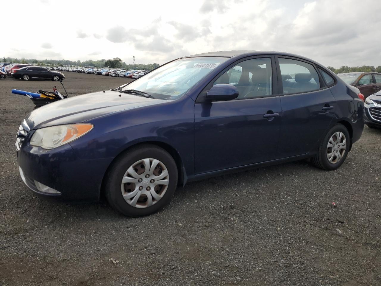 HYUNDAI ELANTRA BLUE