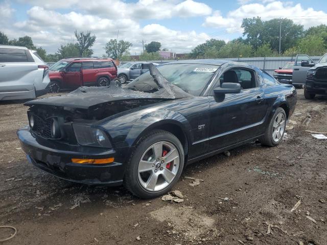 FORD MUSTANG GT