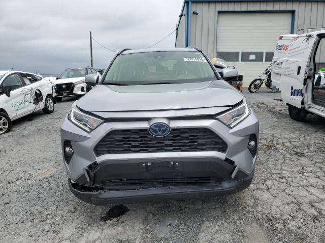 2021 TOYOTA RAV4 XLE P JTMB6RFV2MD009263