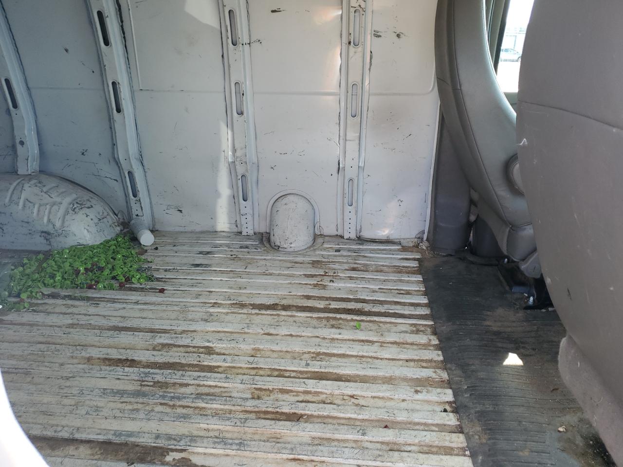 CHEVROLET EXPRESS G2500