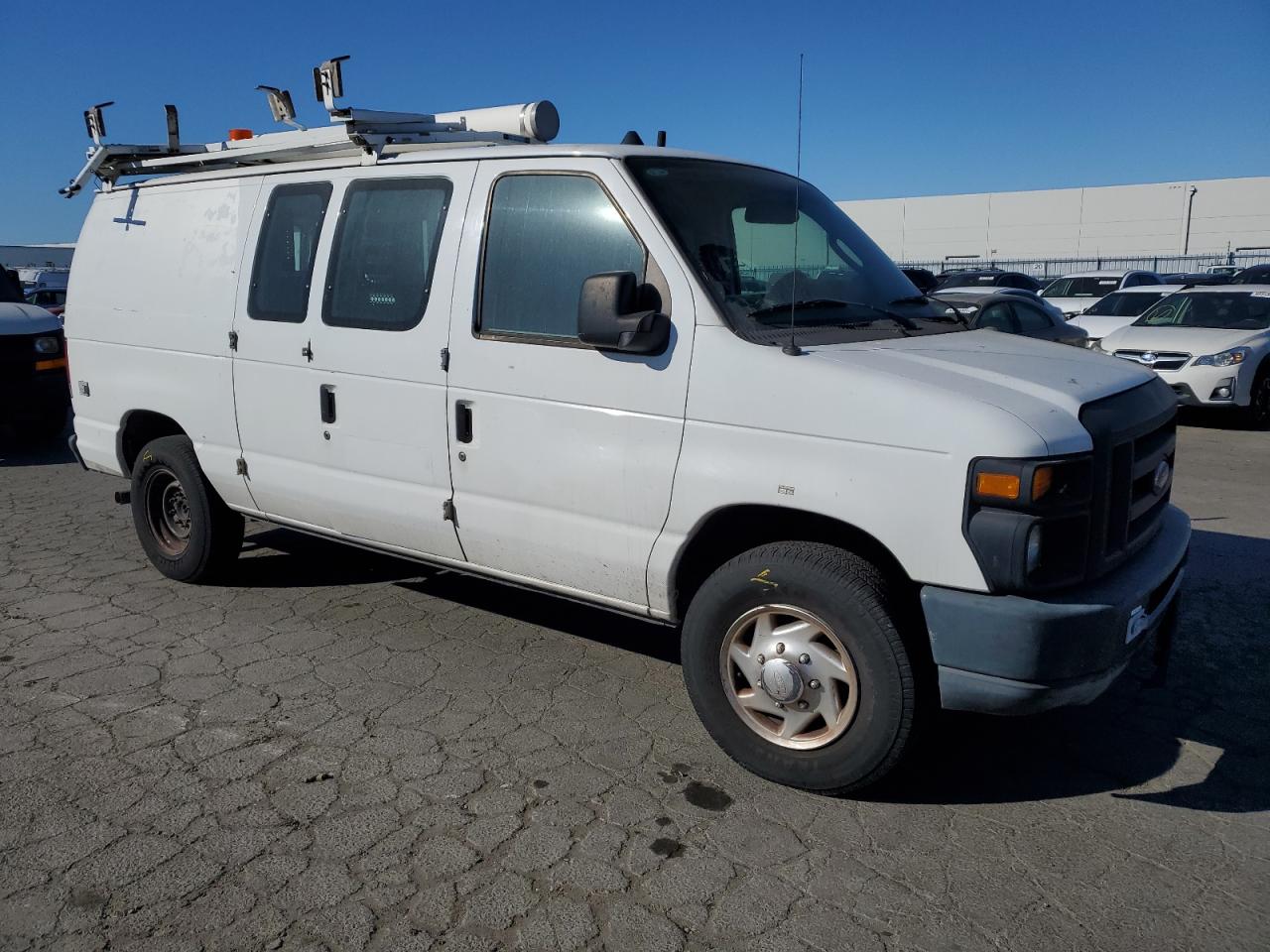 FORD ECONOLINE E250 VAN