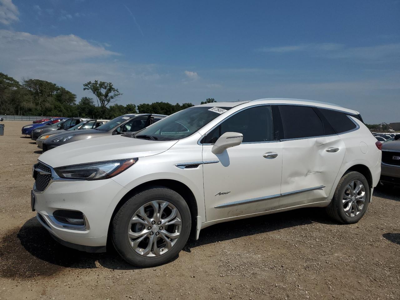 BUICK ENCLAVE AVENIR