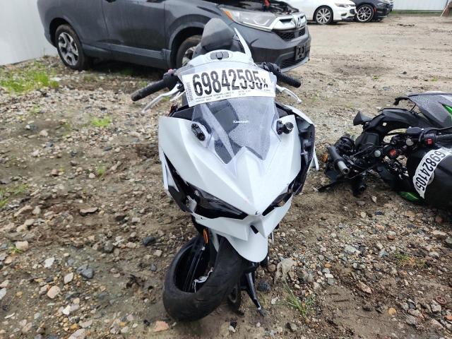 2025 KAWASAKI EX500 ML5EXGG10SDA70096