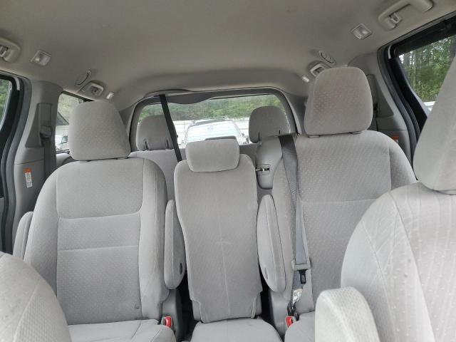 2018 TOYOTA SIENNA LE 5TDKZ3DC0JS904207