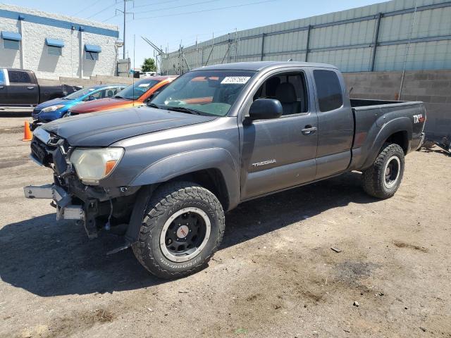 TOYOTA TACOMA