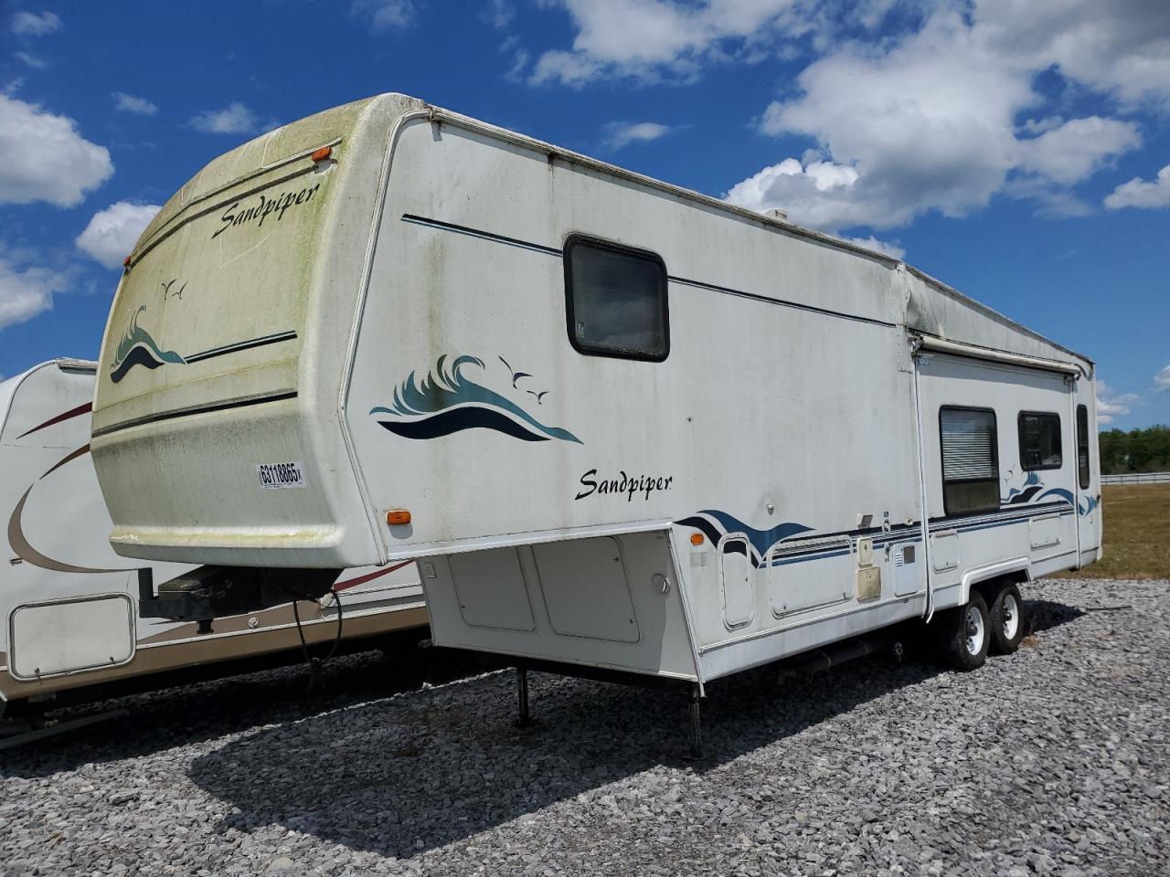 Lot #3213135473 2001 OTHER CAMPER