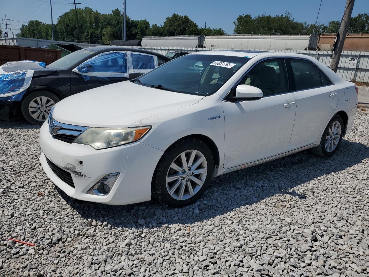 TOYOTA CAMRY HYBRID