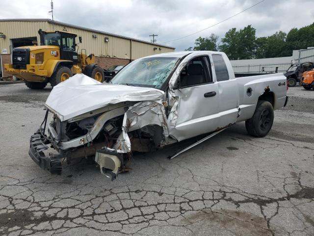 DODGE DAKOTA SLT