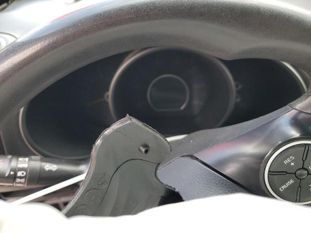 2018 KIA SOUL KNDJN2A24J7586065