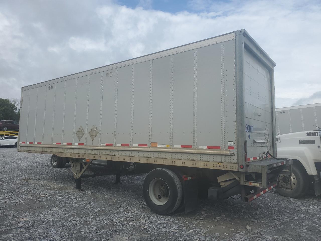 Lot #3270776896 2016 WABASH UNKNOWN