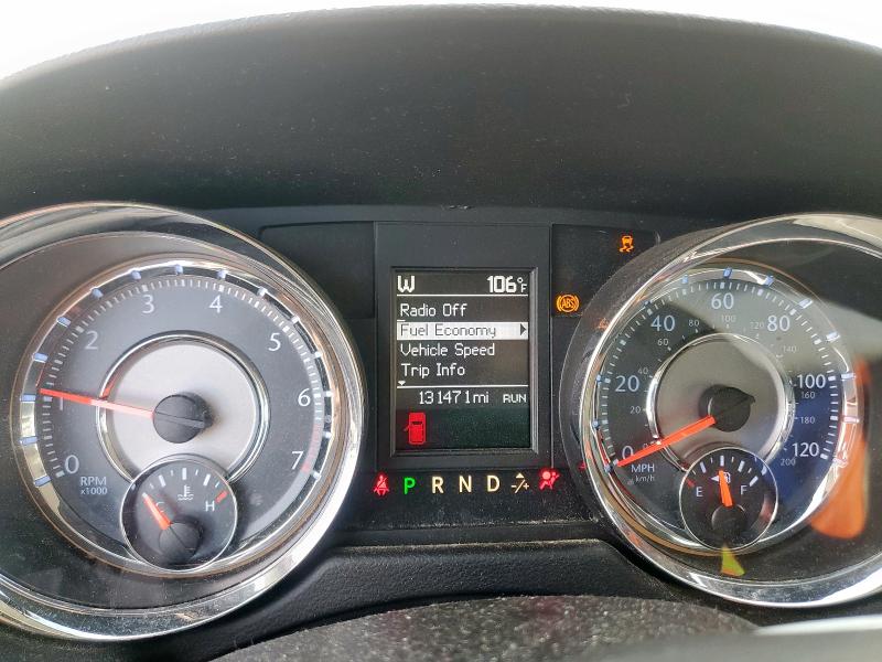 2015 CHRYSLER TOWN & COU 2C4RC1BG5FR710914
