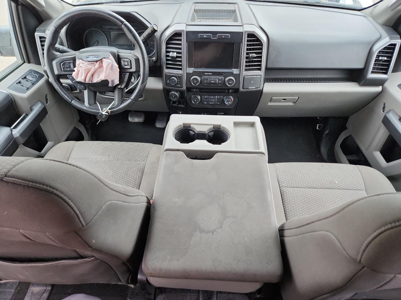 FORD F-150 SUPER CAB