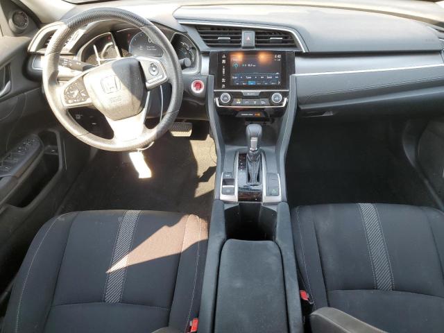 2018 HONDA CIVIC EX 19XFC2F70JE208096