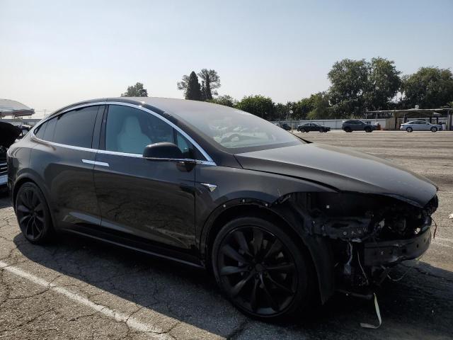2018 TESLA MODEL X 5YJXCBE27JF138696