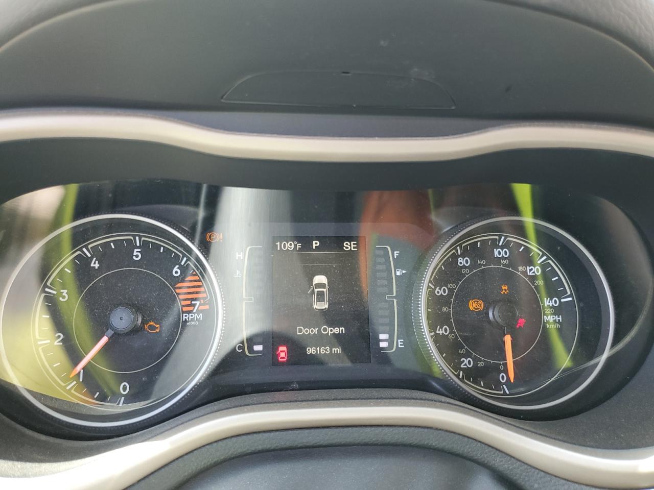 JEEP GRAND CHEROKEE LATITUDE