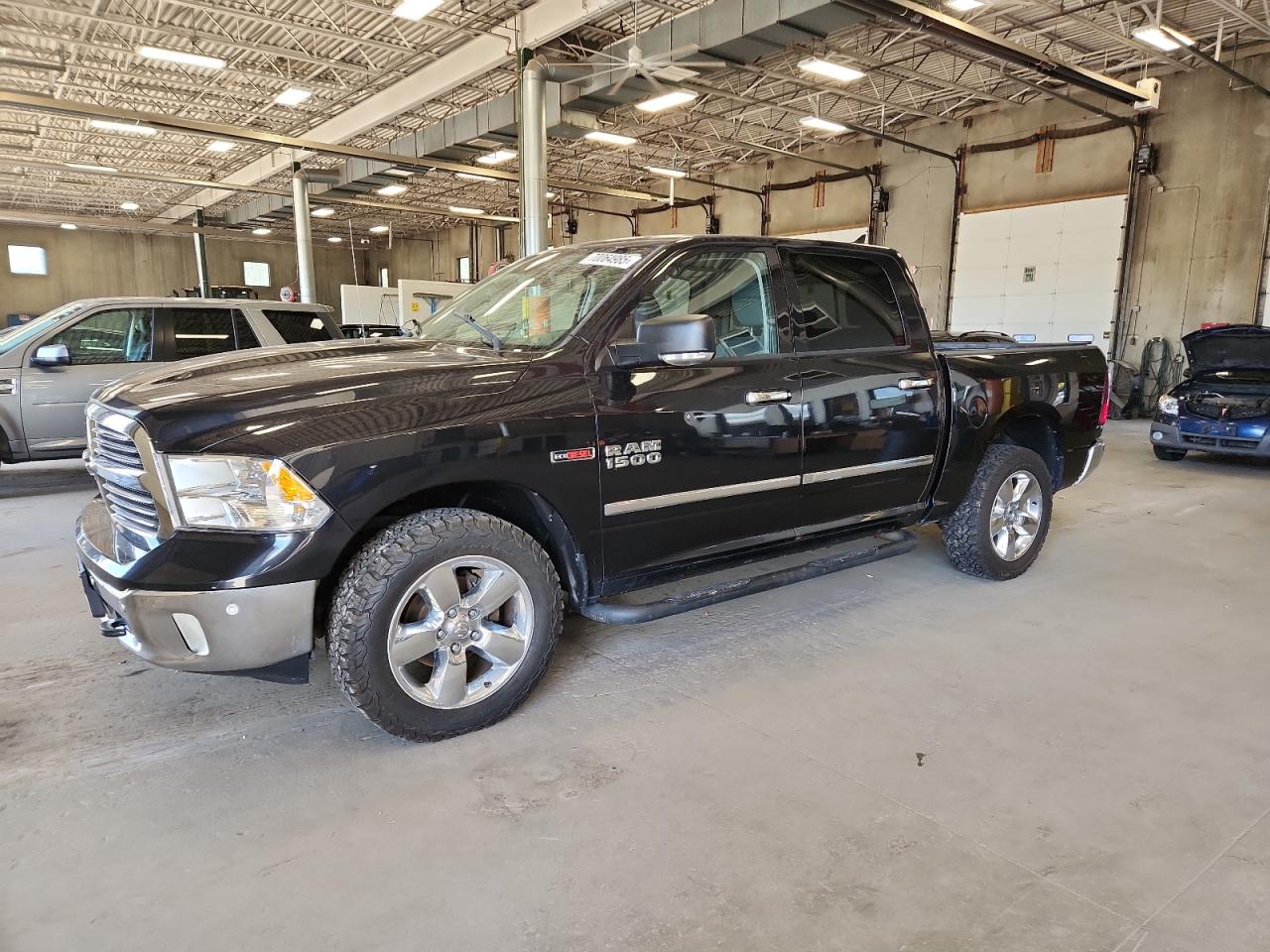 RAM 1500 SLT
