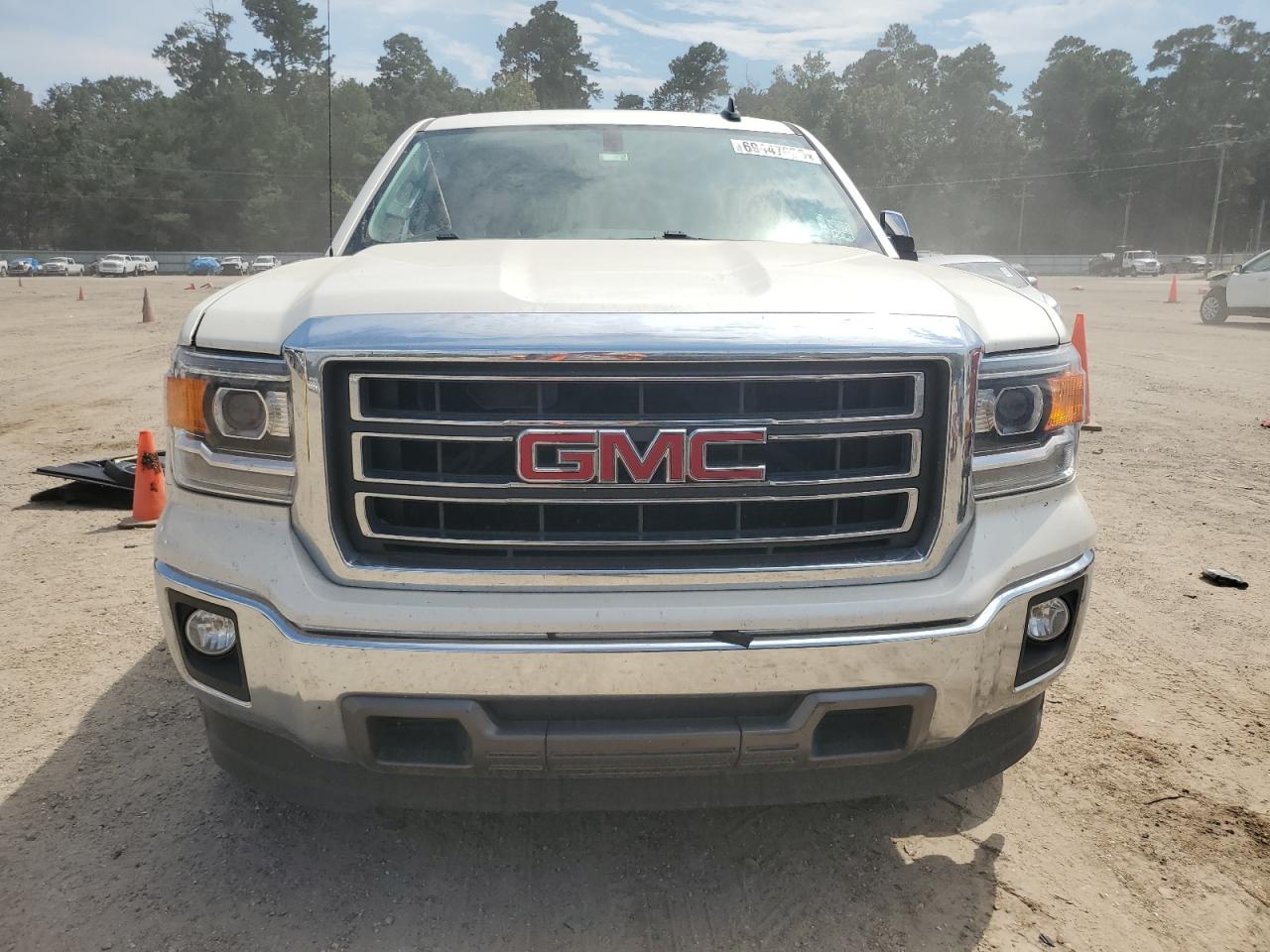 GMC SIERRA C1500 SLT