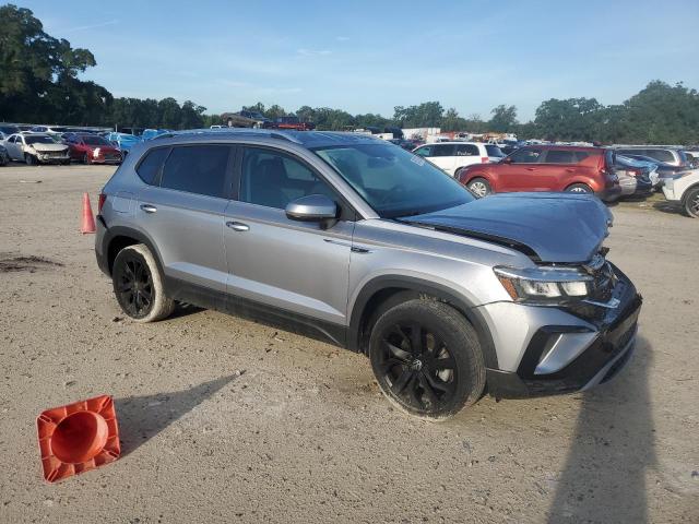 2022 VOLKSWAGEN TAOS SE 3VVRX7B27NM031844