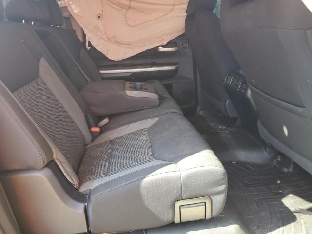 2016 TOYOTA TUNDRA CREWMAX SR5 5TFDW5F15GX567013