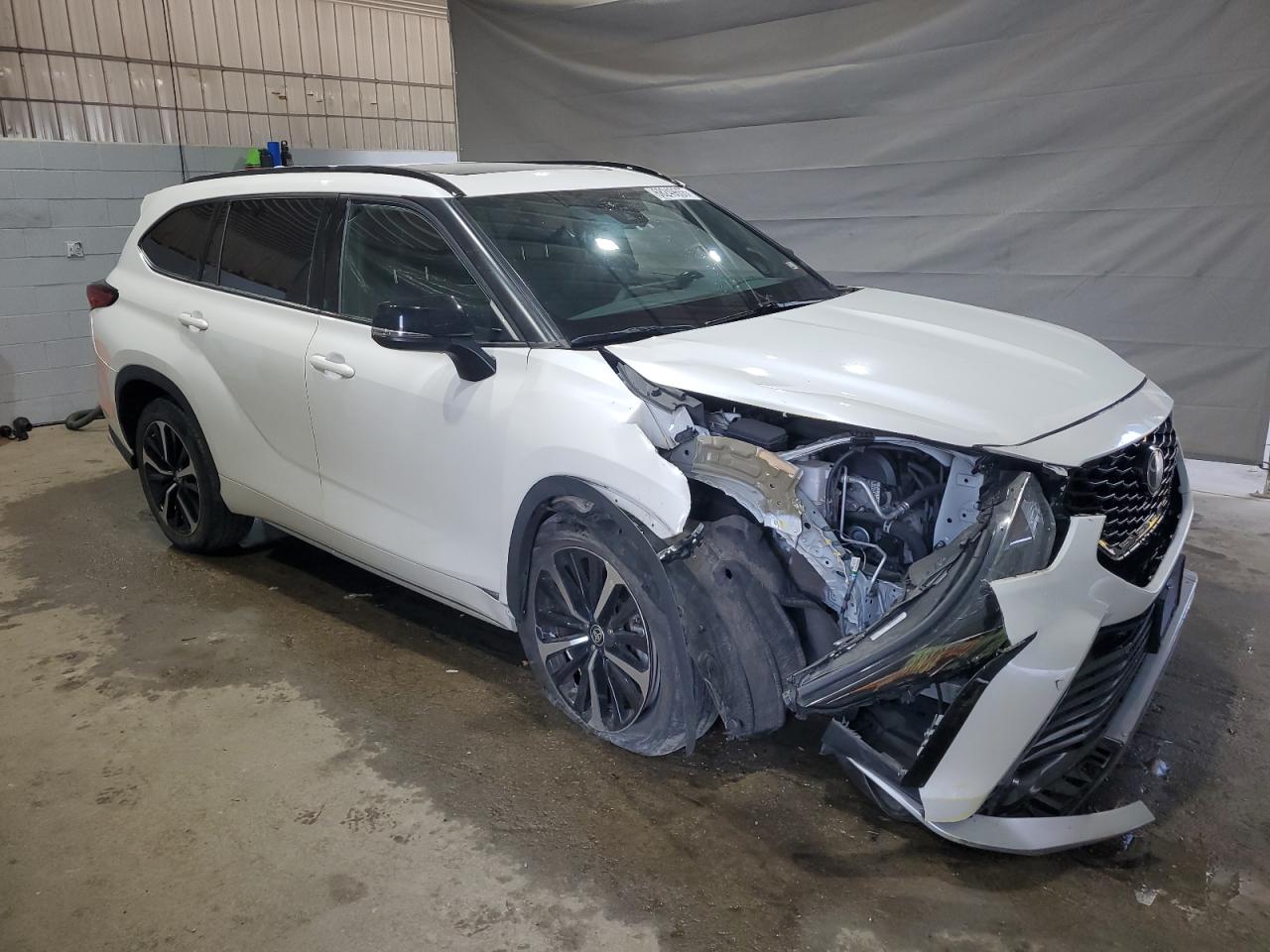 TOYOTA HIGHLANDER XSE