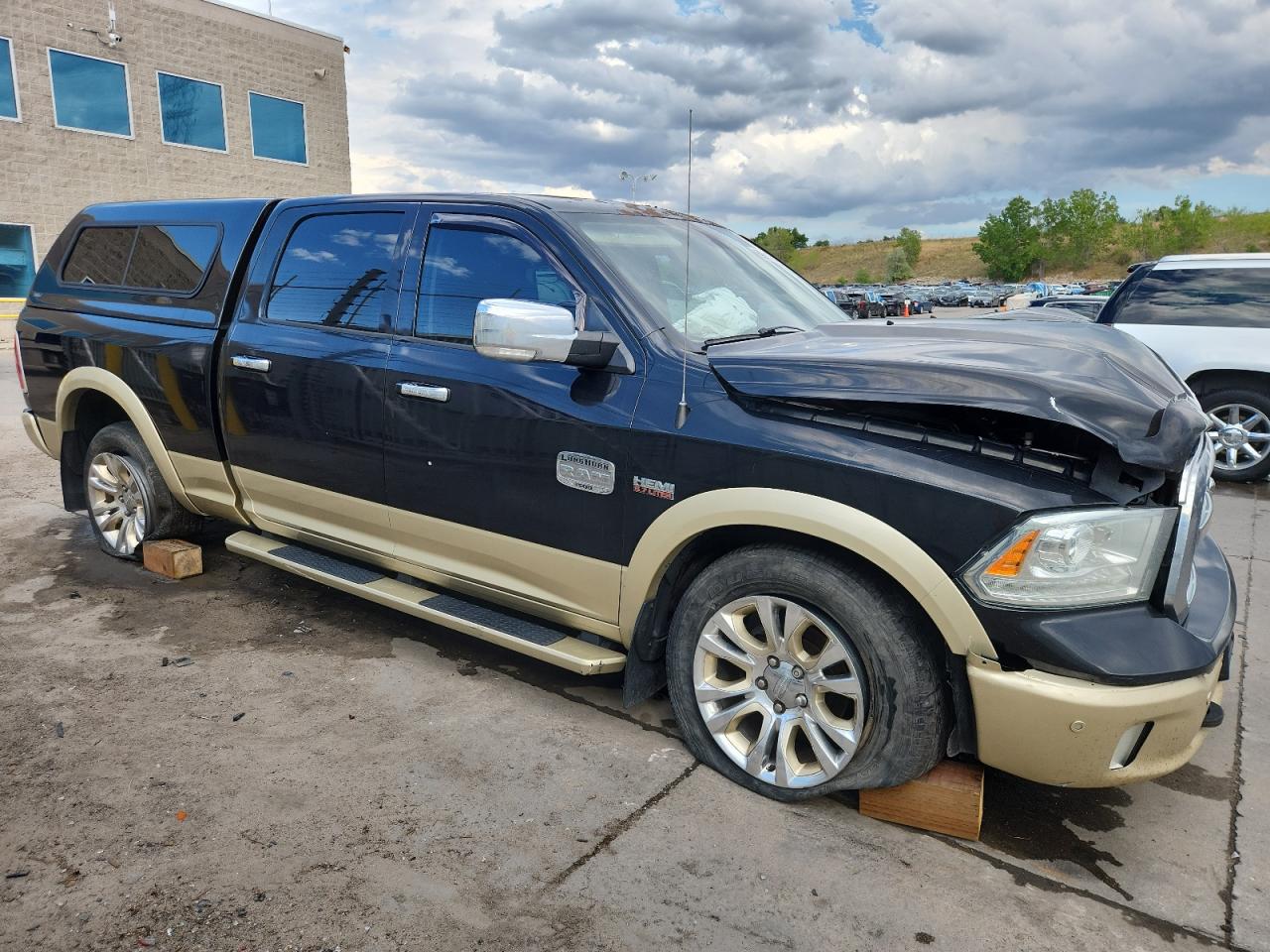 RAM 1500 LONGHORN