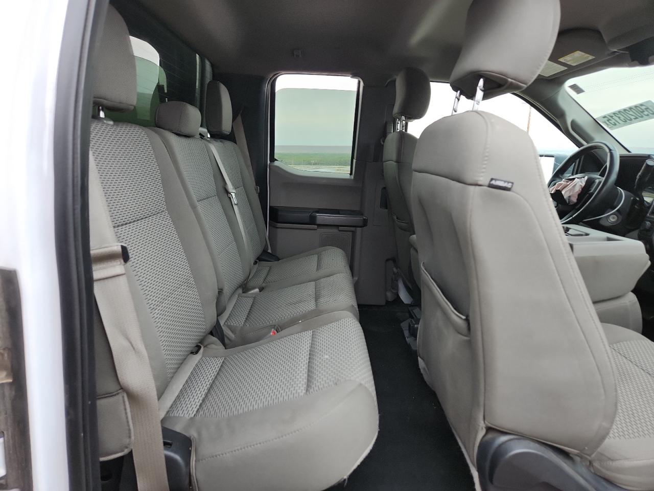 FORD F-150 SUPER CAB