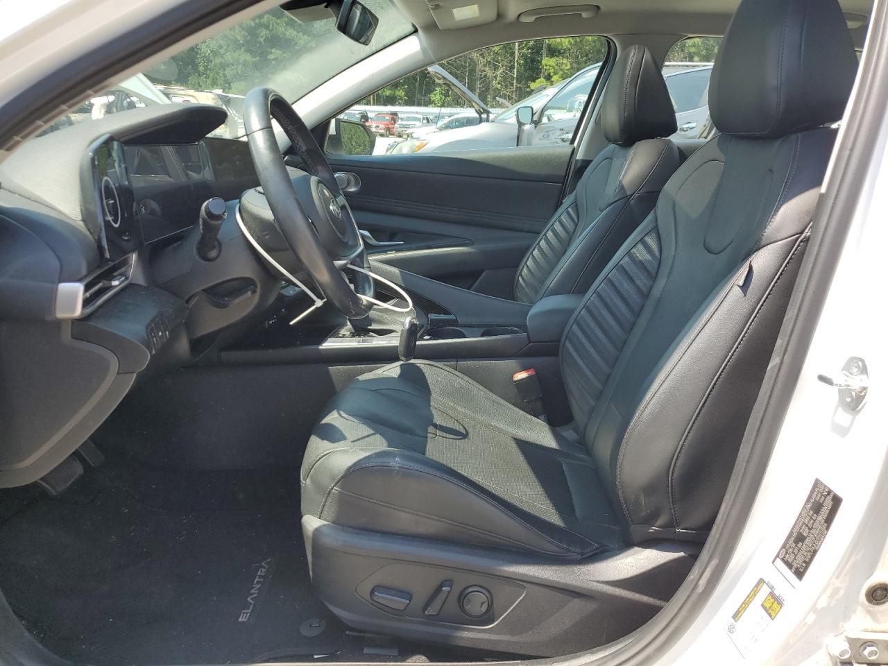 HYUNDAI ELANTRA LIMITED