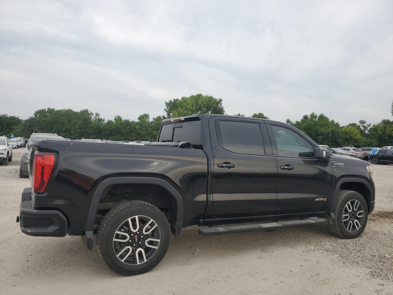 GMC SIERRA K1500 AT4