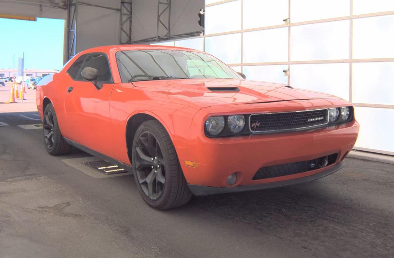 DODGE CHALLENGER SXT