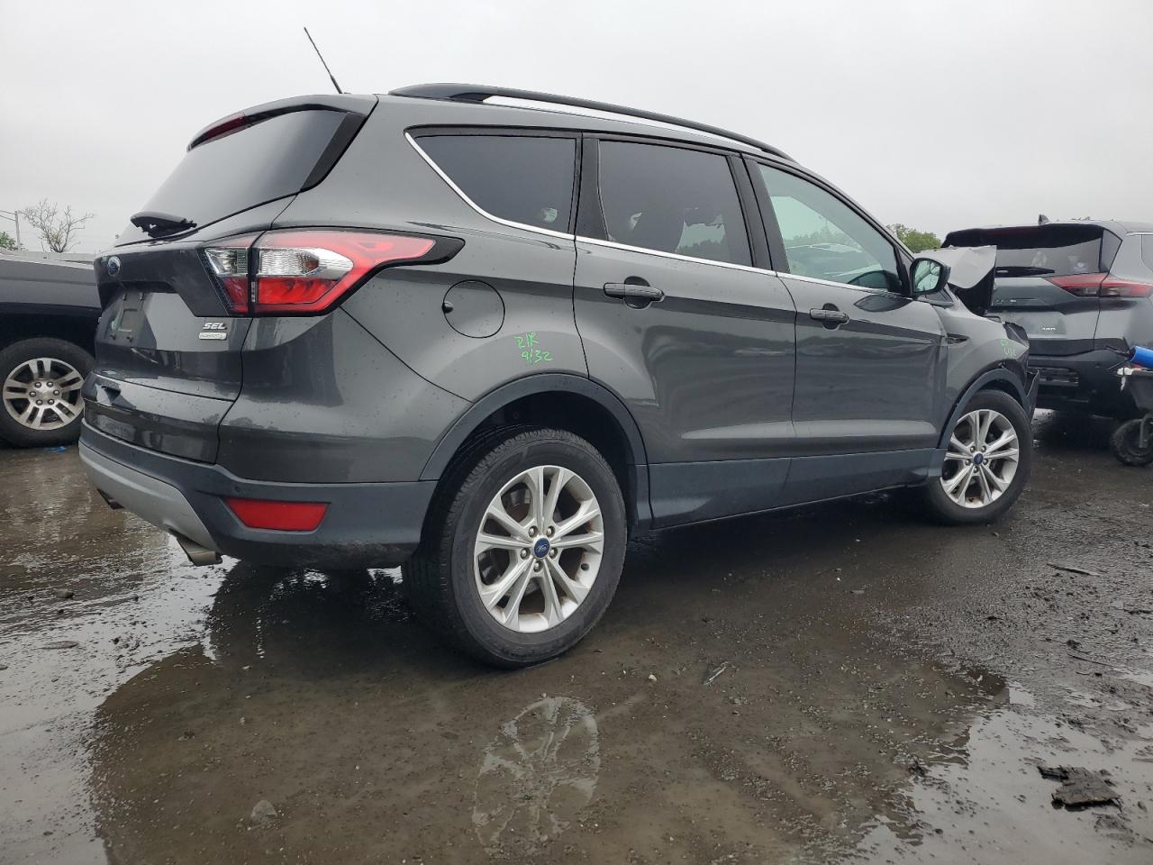 FORD ESCAPE SEL