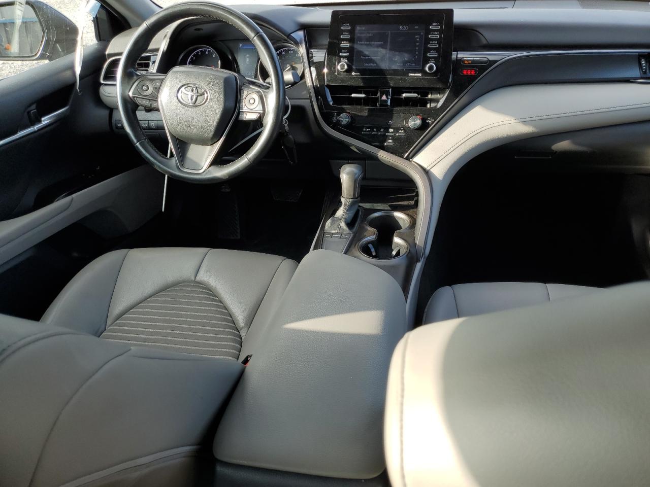 TOYOTA CAMRY SE NIGHT SHADE