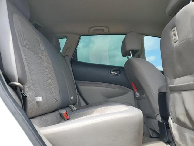 2015 NISSAN ROGUE SELE JN8AS5MV6FW765953