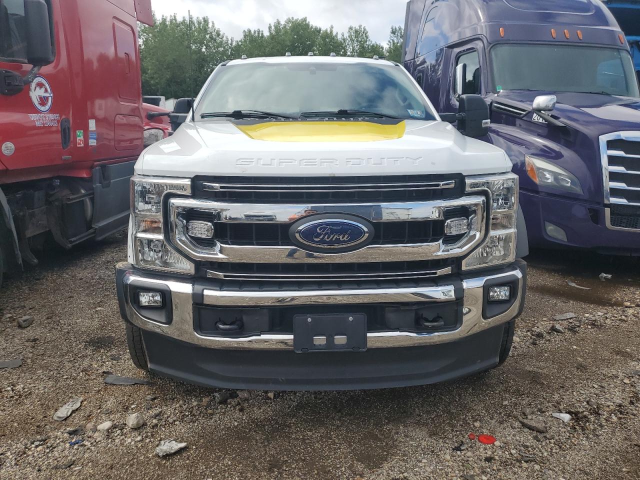 FORD F-550 SUPER DUTY