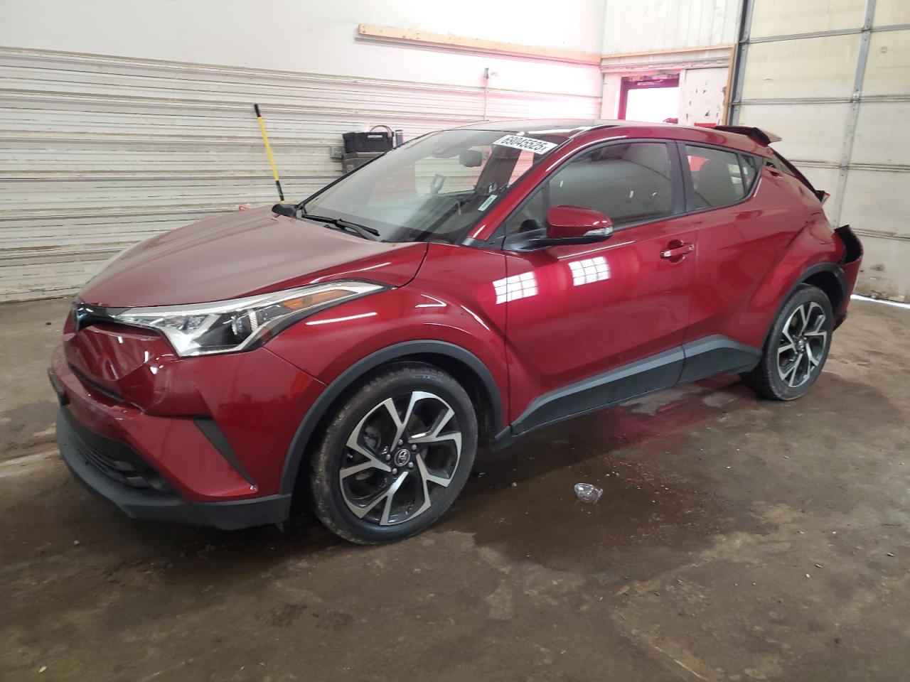 TOYOTA C-HR XLE