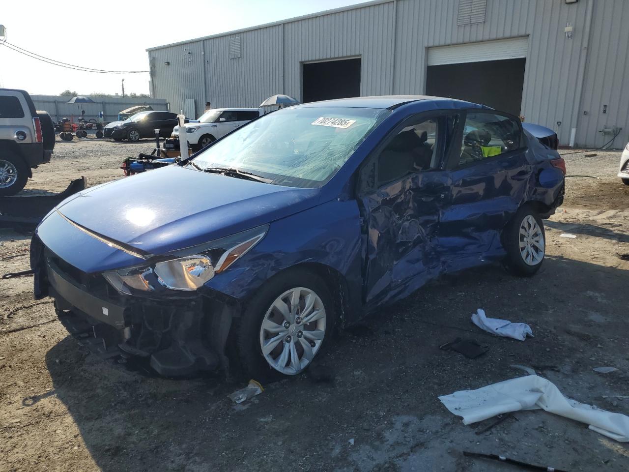 HYUNDAI ACCENT SE