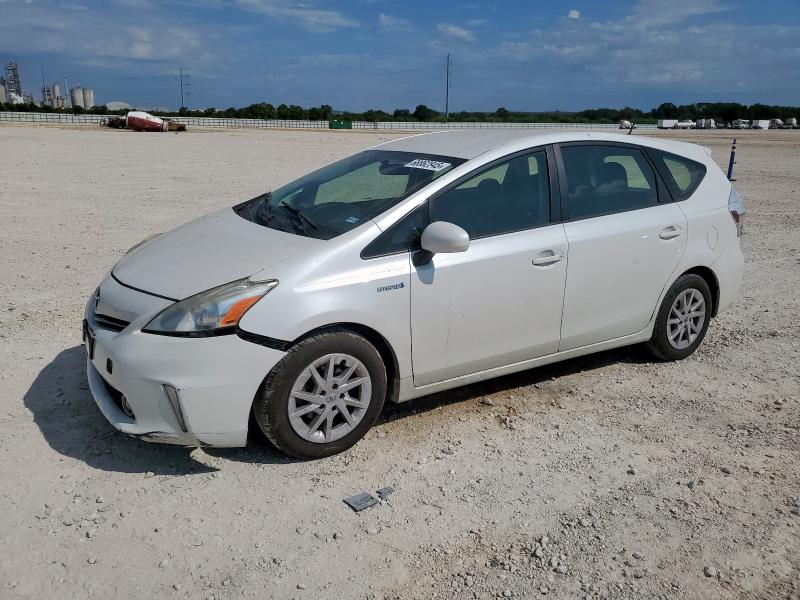 TOYOTA PRIUS V