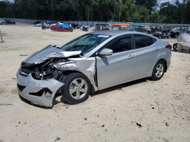 HYUNDAI ELANTRA SE