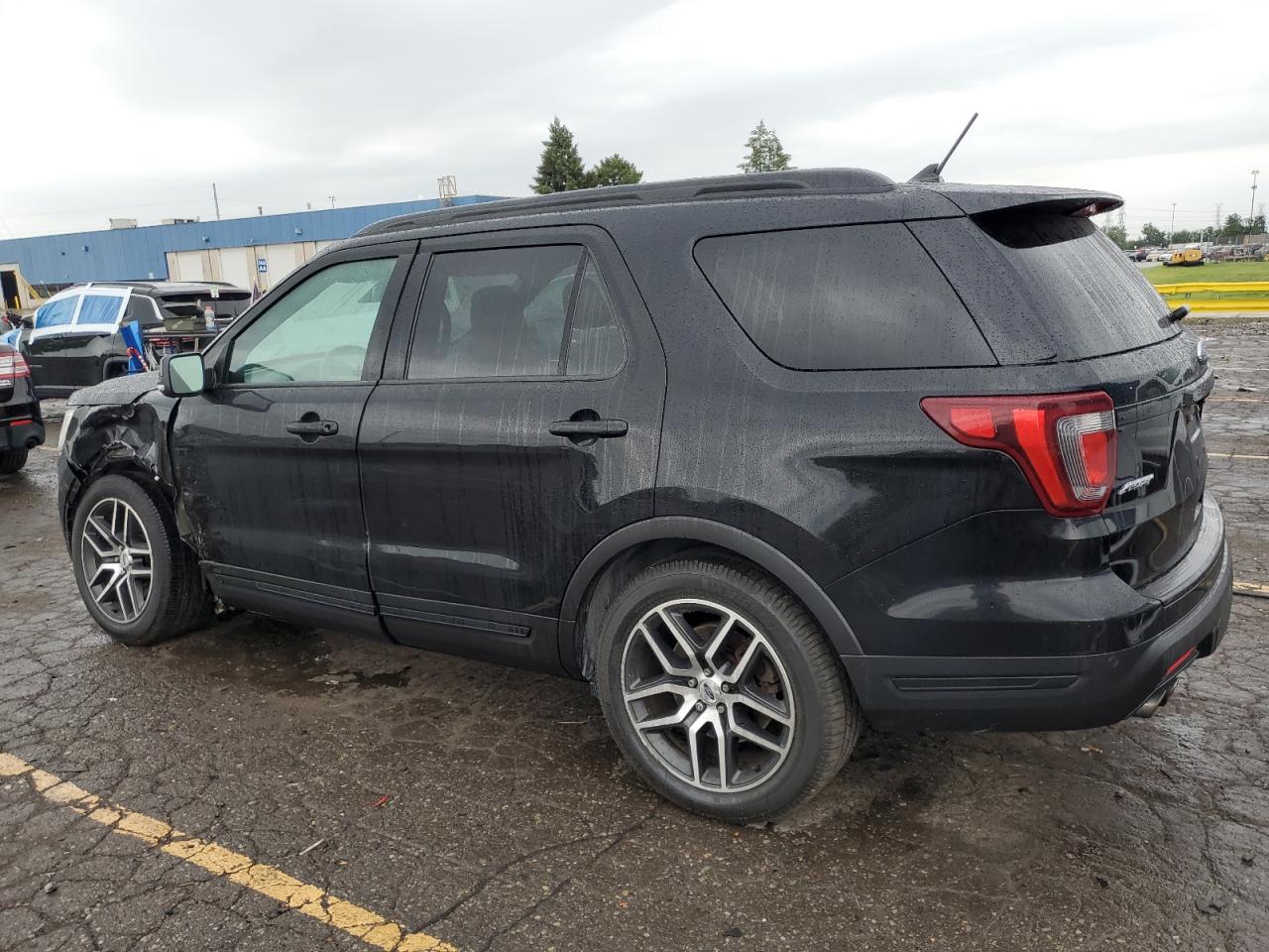 FORD EXPLORER SPORT