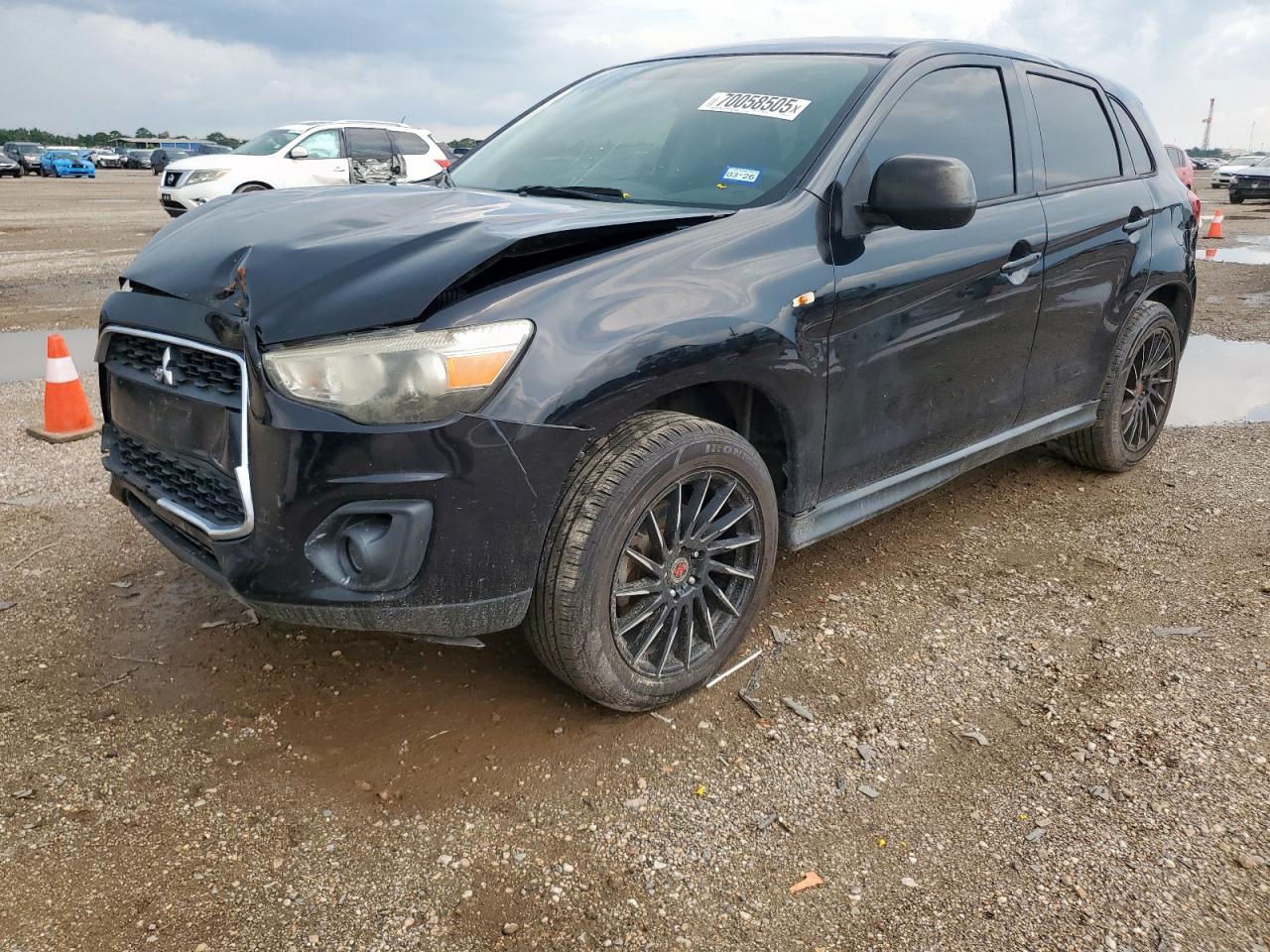 MITSUBISHI OUTLANDER ES