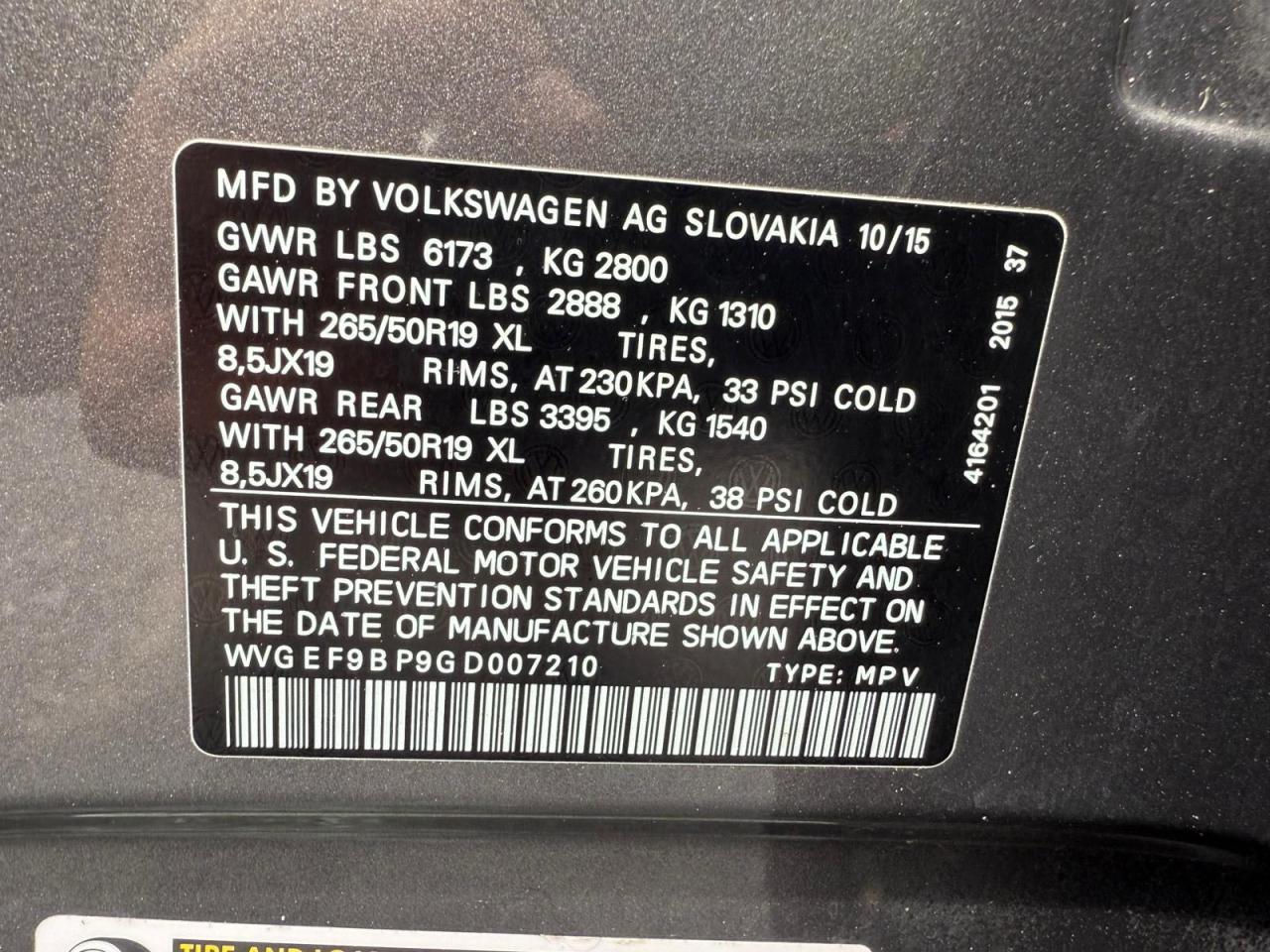 VOLKSWAGEN TOUAREG SPORT