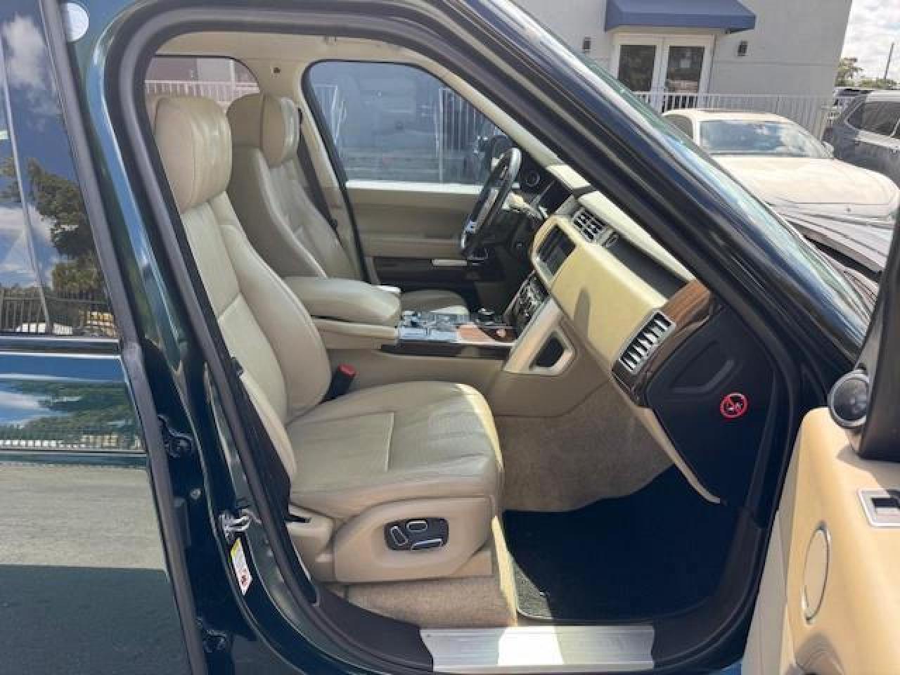 LAND ROVER RANGE ROVER SUPERCHARGED