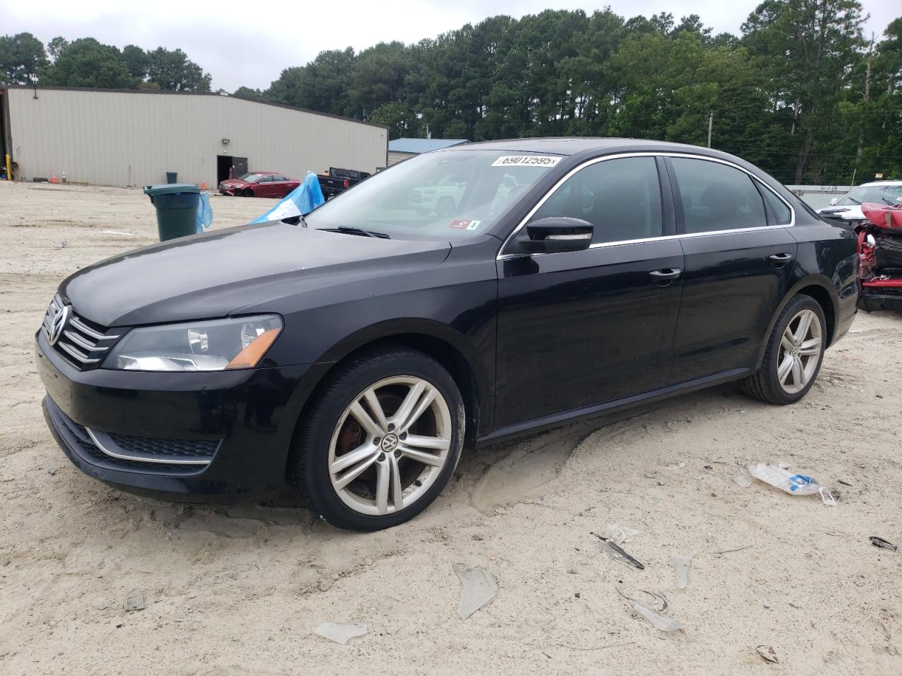 VOLKSWAGEN PASSAT SE