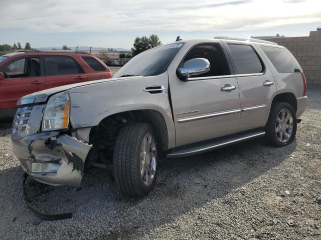 CADILLAC ESCALADE L