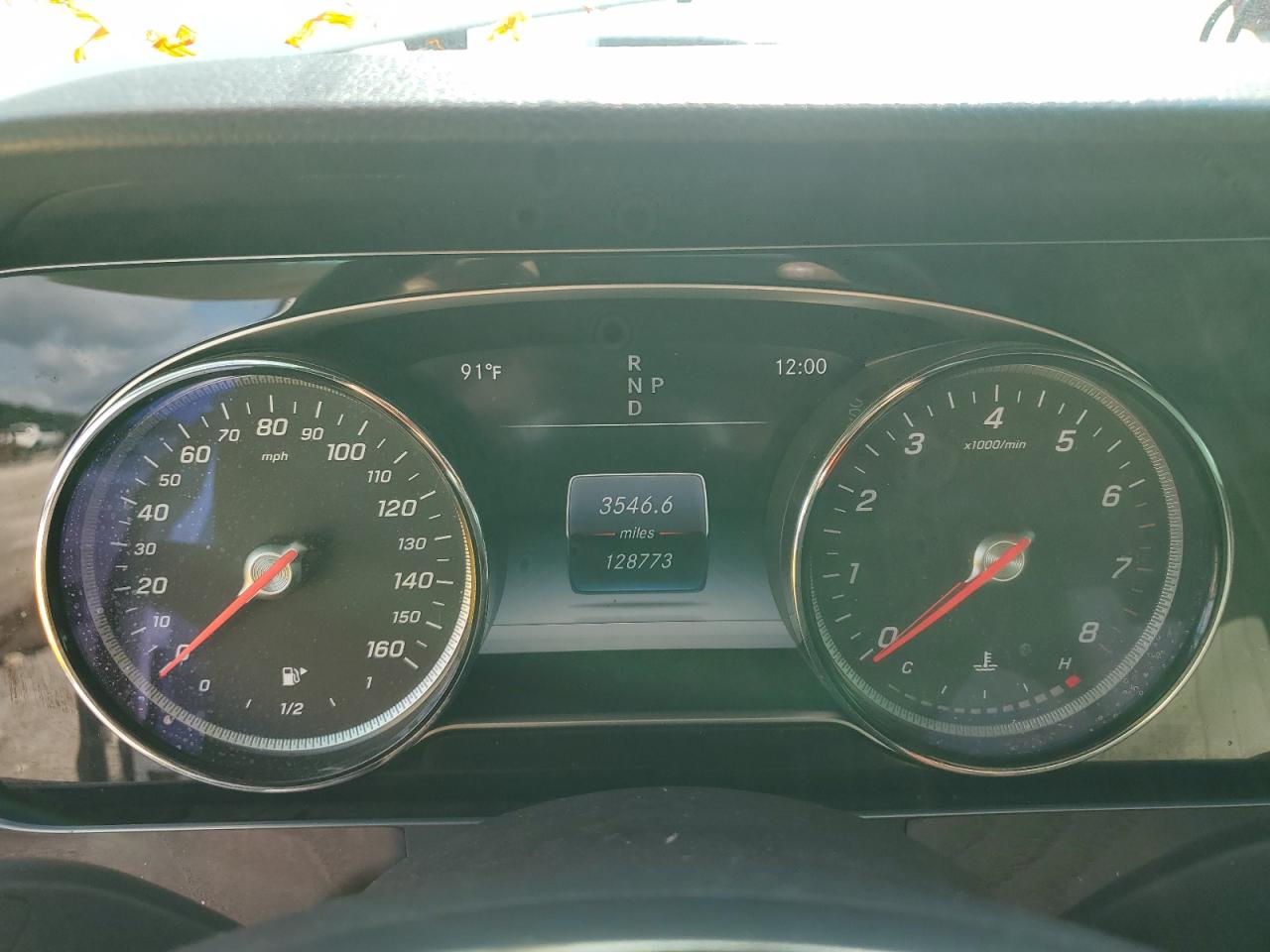 MERCEDES-BENZ E-CLASS 300