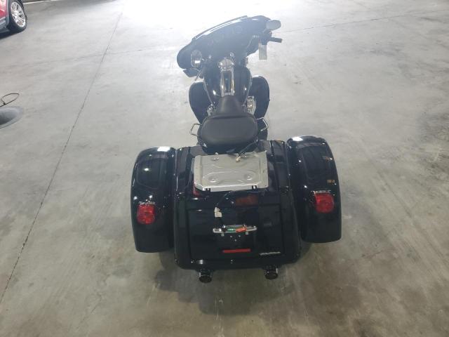 2022 HARLEY-DAVIDSON FLHTCUTG 1HD1MAF12NB857140