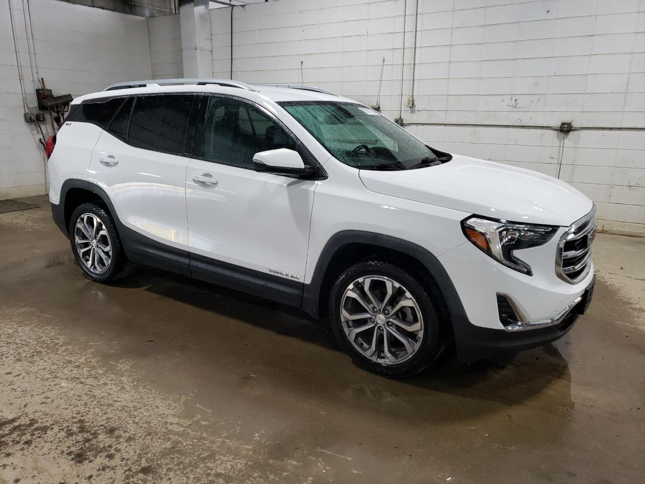 GMC TERRAIN SLT