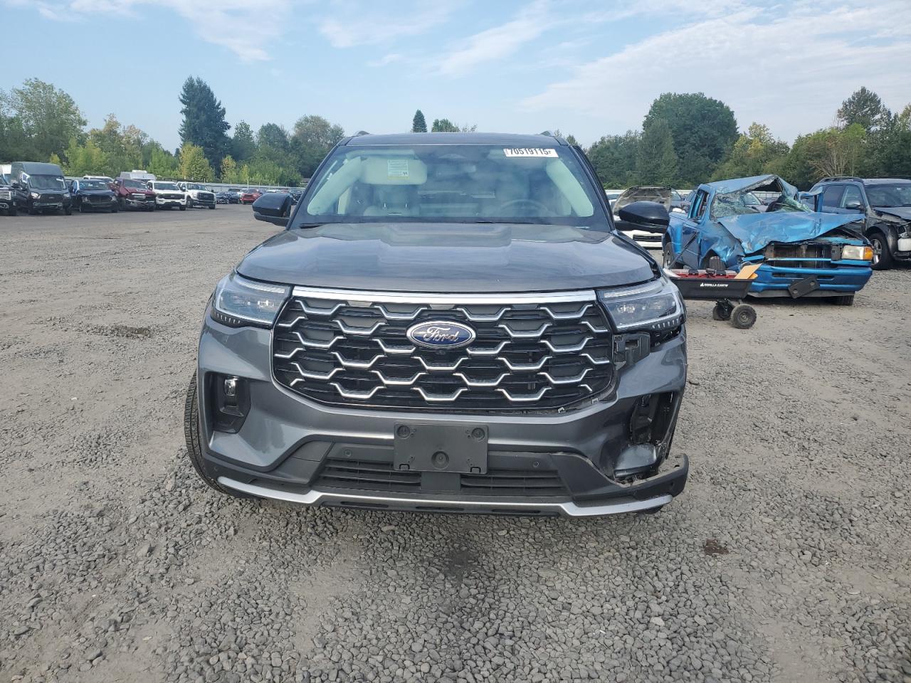 FORD EXPLORER PLATINUM