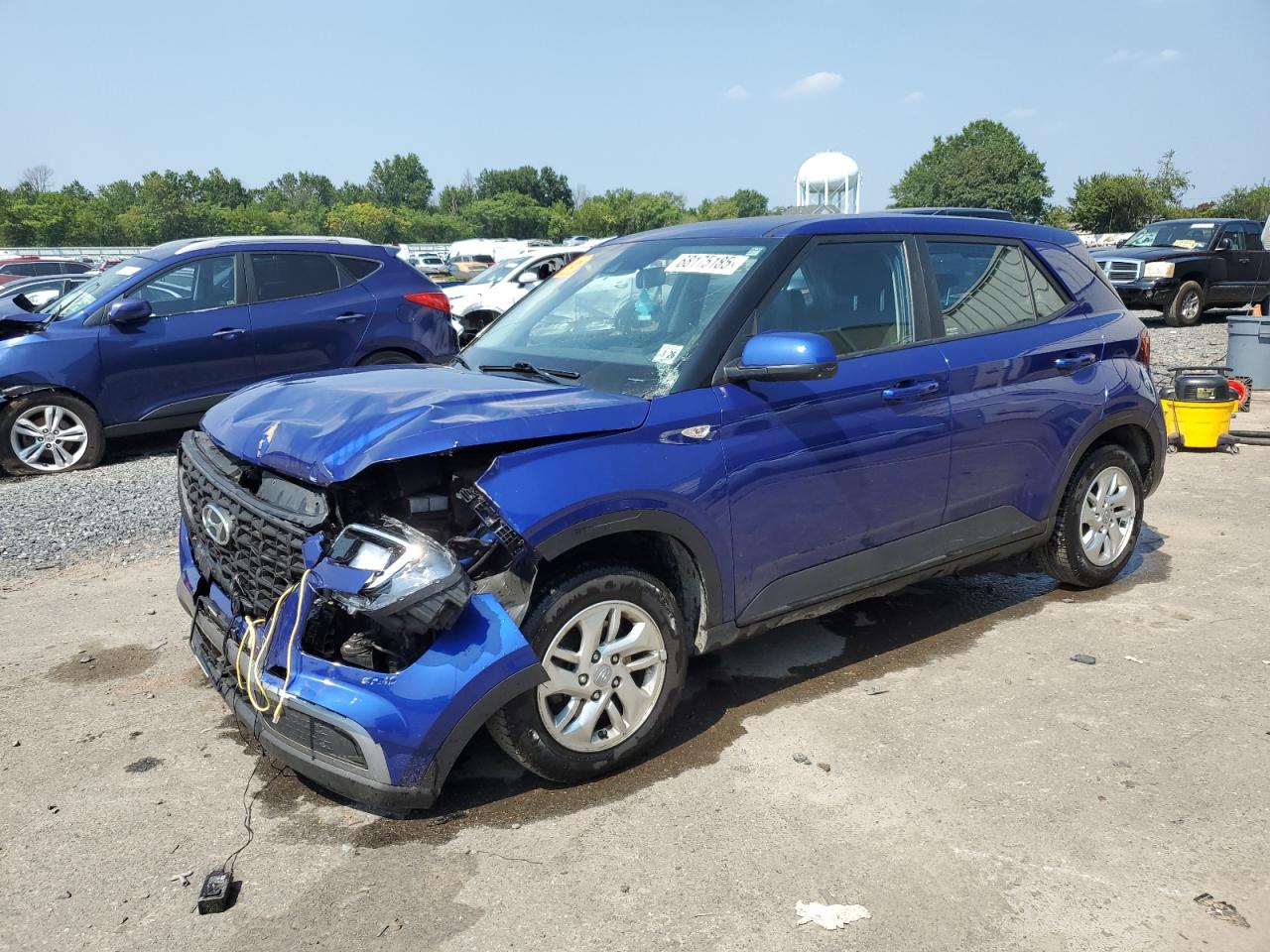 HYUNDAI VENUE SE