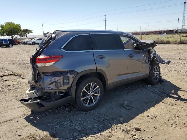 2018 TOYOTA HIGHLANDER SE 5TDJZRFH5JS807527