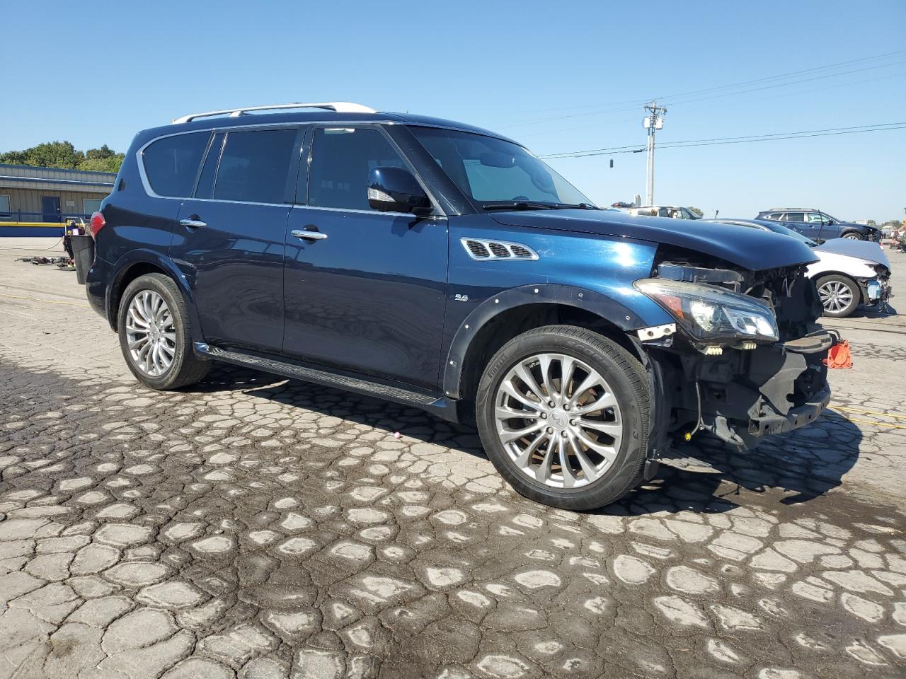 INFINITI QX80